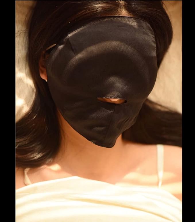 100% Silk Sleep Mask Modern Full Face Sleep Mask Soft Comfortable A Good Night’s Sleep Eye Mask with Adjustable Strap (Black)