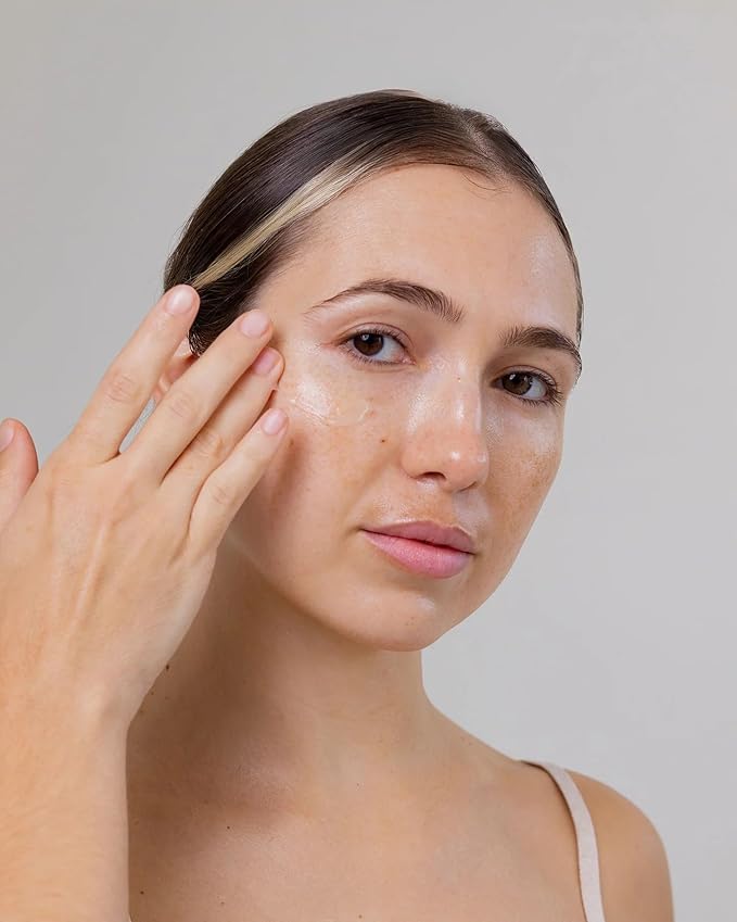 Rejuver Complex Serum | Micro-Bubble Formula Delivers Deep Nourishment Filled with Plant-Based Ingredients & Complex Peptides for your Skin to Feel More Youthful & Healthy | 50ml