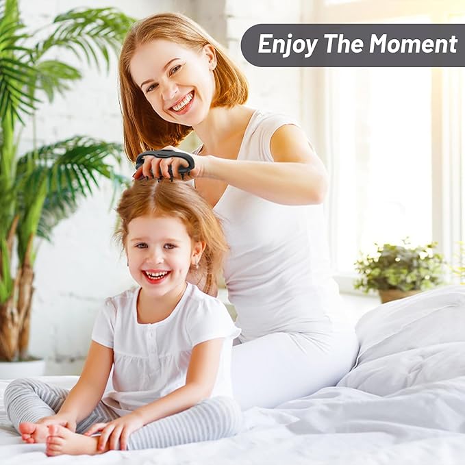 Scalp Massager Hair Growth, Scalp Scrubber Wiht Silicone Bristles, Head Massager Scalp, Wet Dry Hair Care Scalp Scrub for Women Man (Black)