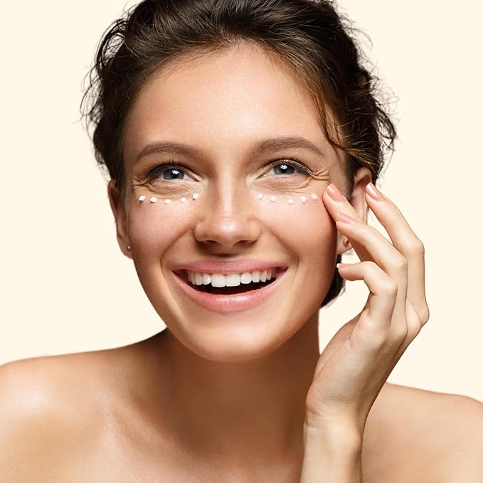 M. Asam VITAMIN C BRIGHT Eye Cream (0.5 Fl Oz) - Dark Circle Eye Treatment, Anti-Aging Eye Cream, Hydrating Vitamin C Eye Care for dry skin