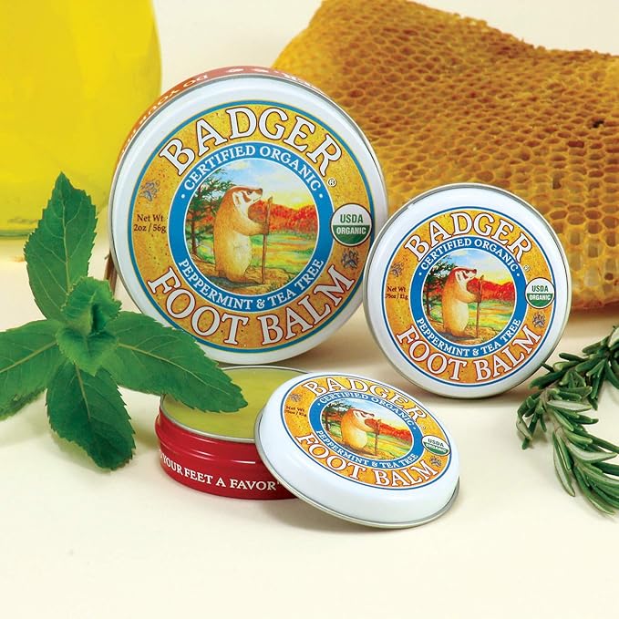 Badger Foot Balm, 100% Organic Foot Cream for Dry Cracked Heels and Feet, Fast Acting Foot Care for Women & Men, All-Natural Cracked Heel Treatment, .75 oz Tin