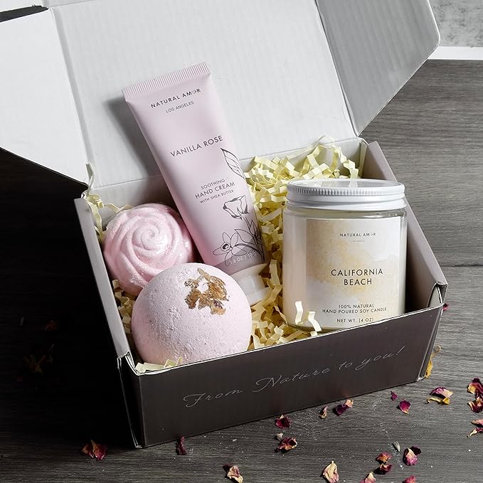 Natural Amor Relaxation Spa Gifts for Women,4pcs Gift Box Including Candle, Hand cream, Bath Bomb
