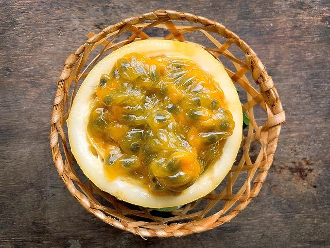 natura - Ekos Maracujá Hand Cream - Calming Hand Balm - Fast Absorption - 24-Hour Deep Hydration Skin Moisturizer - Vegan Skin Care - Brazilian Beauty Secrets - Self Care & Body Care - 2.6oz (75g)