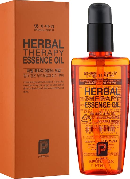 Daeng Gi Meo Ri- Professional Herbal Therapy Essence Oil, Intensively Nourishing and Protecting Hair, Soft and Smooth, Creating a Thin Layer on the Surface, 140 ml