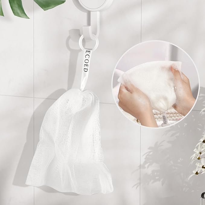 Scalp Massager Shampoo Brush, Scalp Scrubber & Exfoliator for Dandruff Removal, Wet & Dry and Detangler for Men and Women, Suitable for Short Medium Hair (Pink)