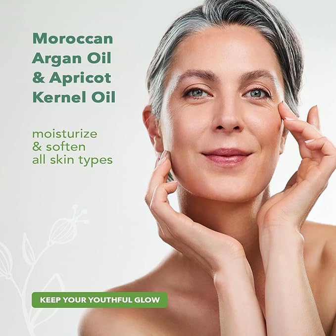 Nourish Organic Face Serum, Apricot & Argan – Pure Hydrating Facial Serum with Vitamin C and Vitamin A + Washable Cotton Round