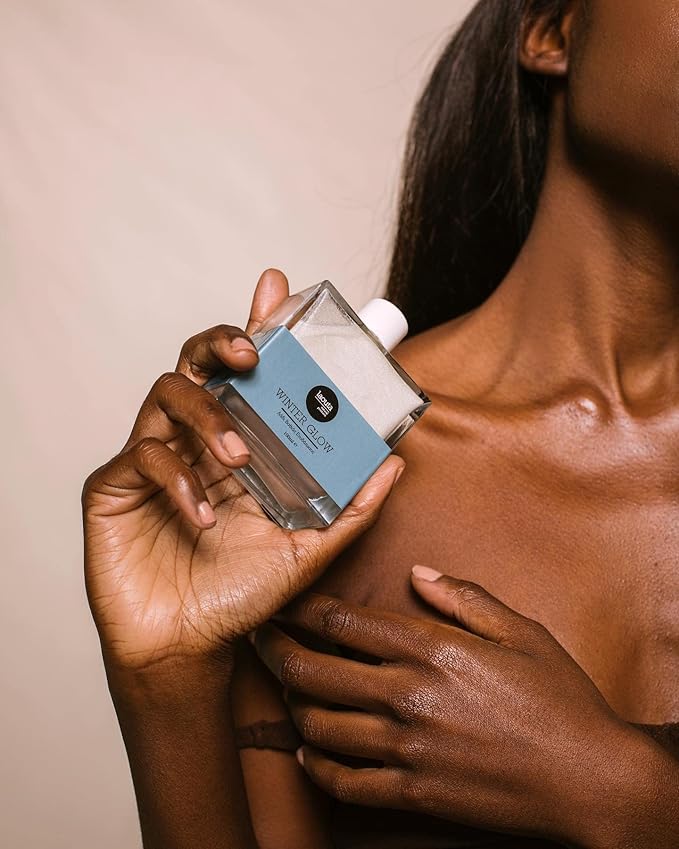 LAOUTA Winter Glow Shimmering Body Oil – Geranium & Grapefruit – Formulated w/Nourishing Natural Oils: Olive, Almond & Apricot – Body Highlighter Oil/Shimmer Oil Body (3.38 fl oz)