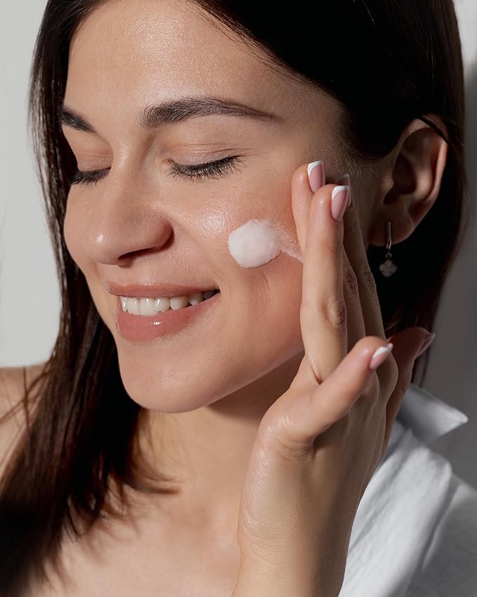 Rich Nourishing Face Cream Firming Cream for Men & Women Natural Ingredients Sensitive Skin Non-Greasy Formula Plant Fragrance Paraben-Free Quick Absorb