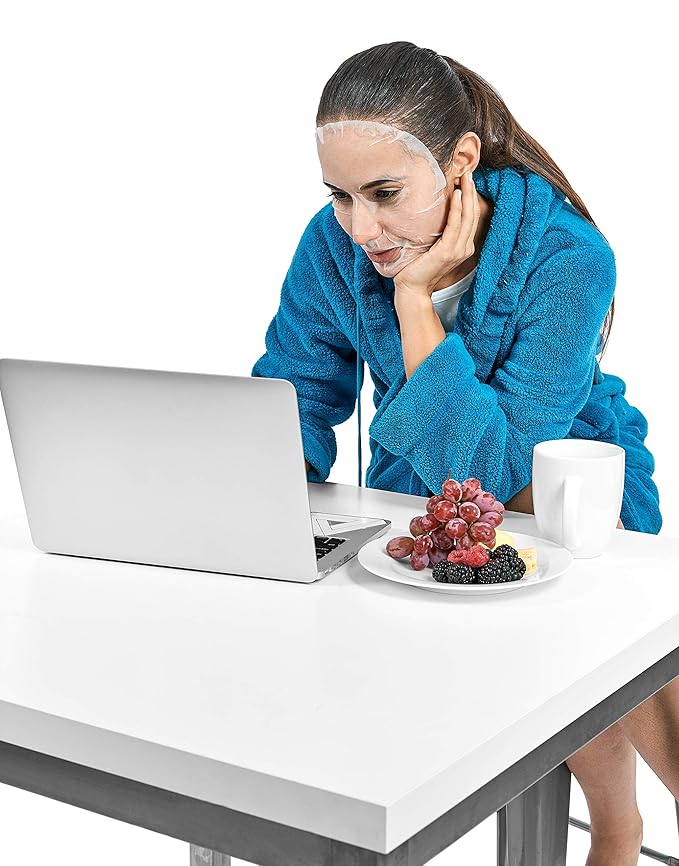 MISS SPA Illuminating 24K Gold Facial Sheet Mask Set, Antioxidant-Rich Peptides, Hydrated Glowing Complexion, Anti-Aging, Anti-Wrinkle, Skin Care for Women, 4-Pack